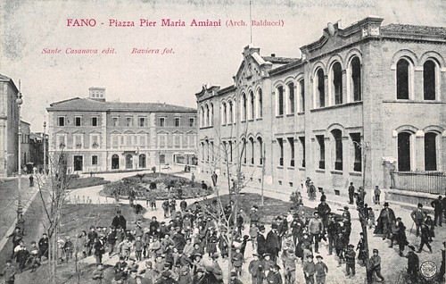 B2485 fano piazza pier - pier, maria