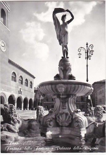 Fano pesaro fontana della - -,