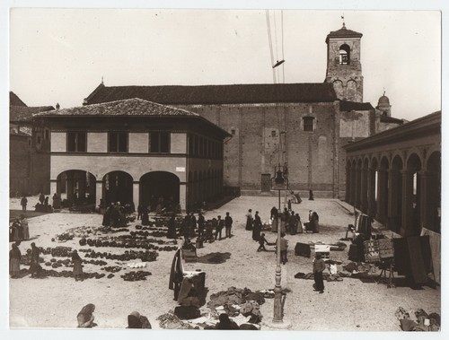 Fano piazza costa - fano, basilica