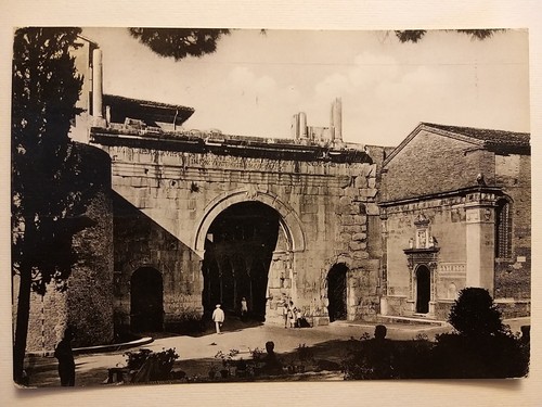 Fano arco augusto - fano, d'augusto.
